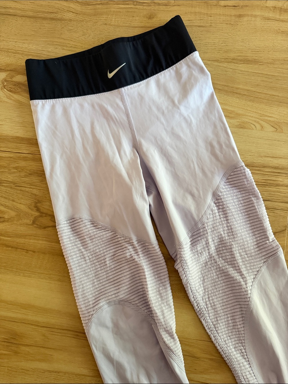 Nike Girls Lilac Leggings with Black Waistband